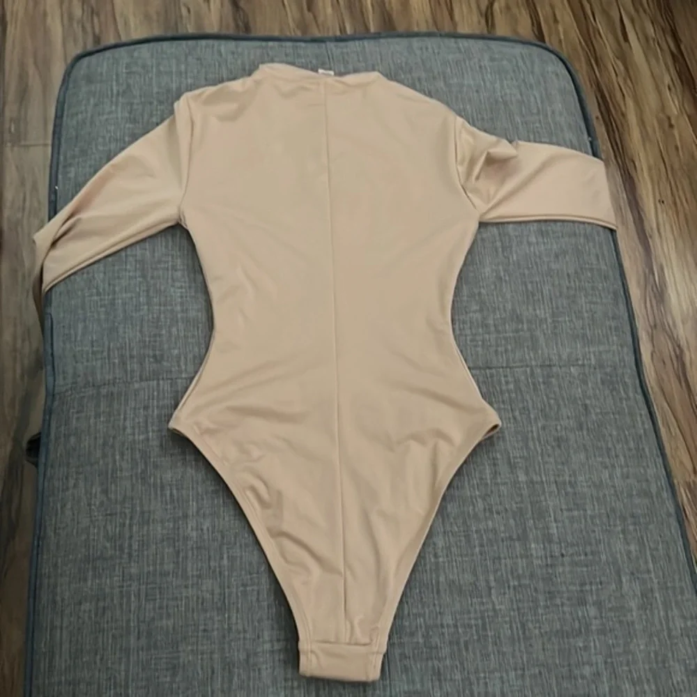 Skims Swim Zip Front Sleeve One Piece